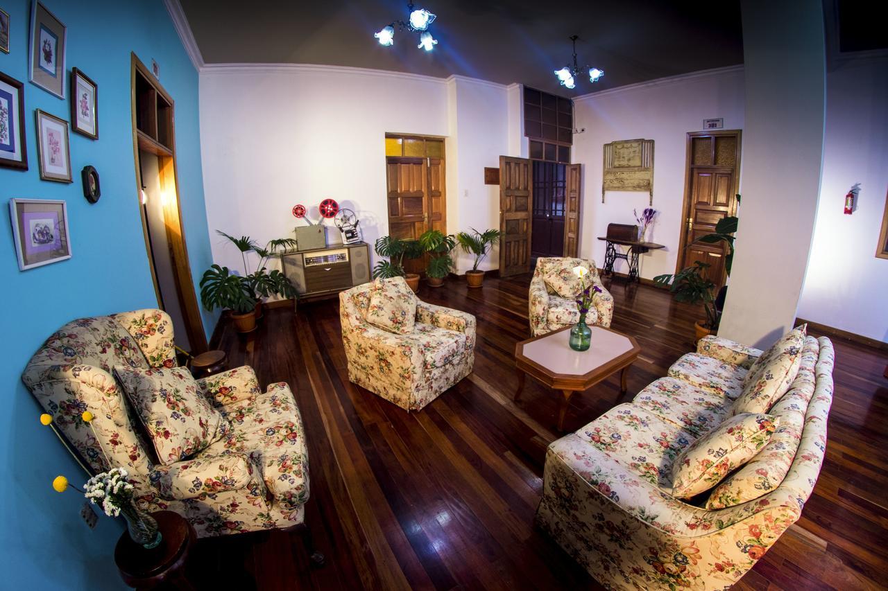 Acomodação com café da manhã  York Vintage 2*